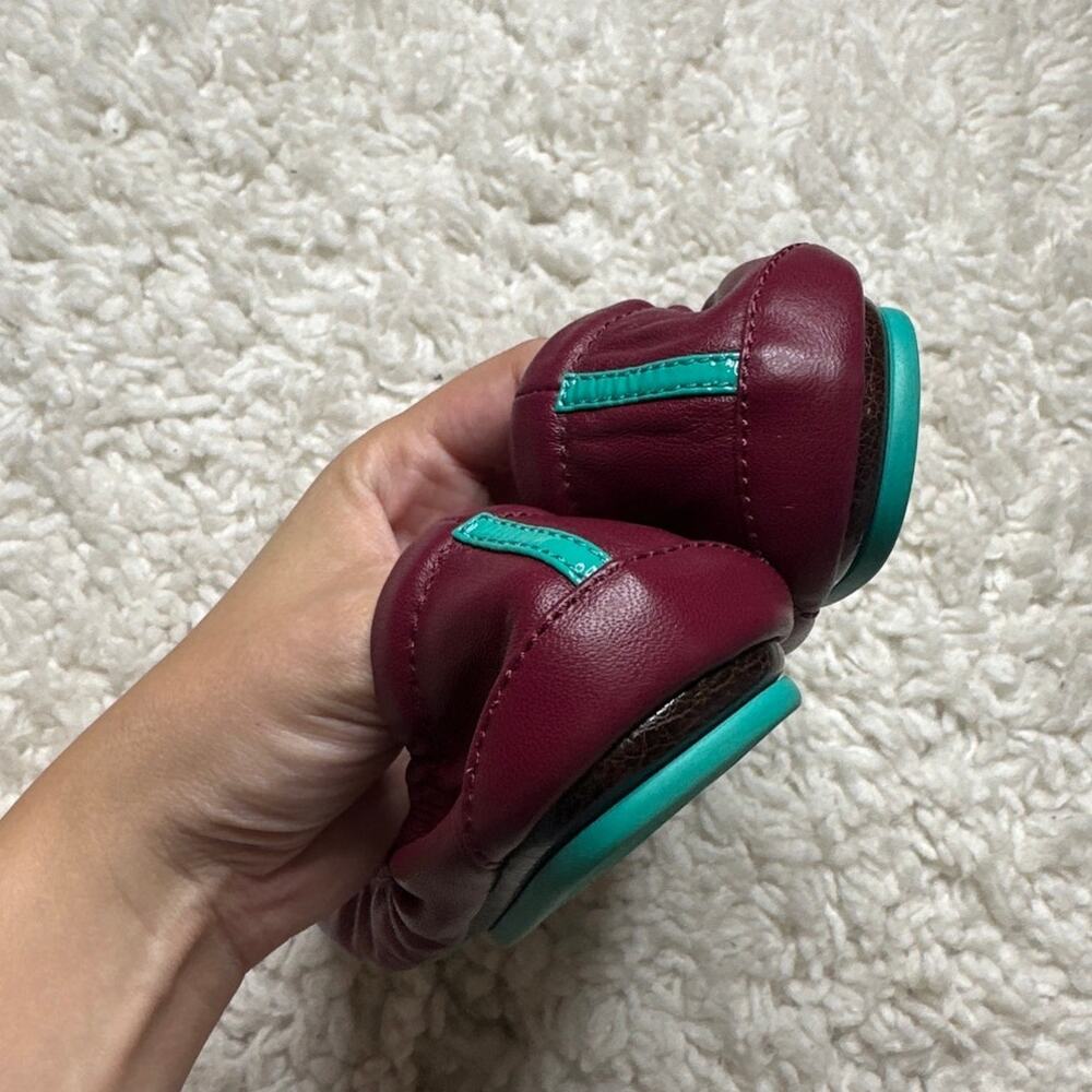 Tieks Burgundy Ballet Flats Women's Size 8 Foldable Convenient Comfortable Cute - Picture 5 of 7